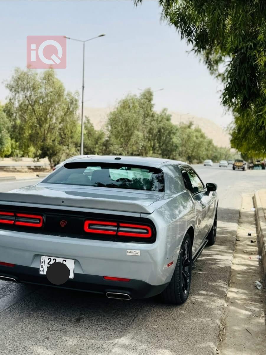 Dodge Challenger